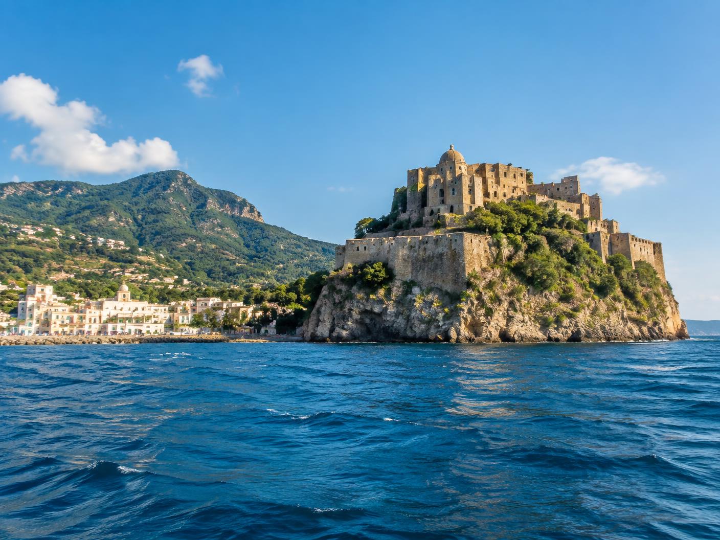 Ischia – escursione in barca nel Golfo di Napoli